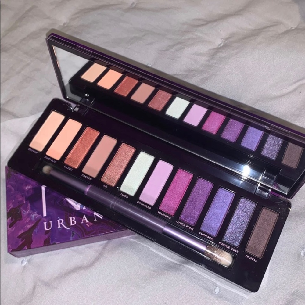 Urban Decay Ultraviolet Pallette